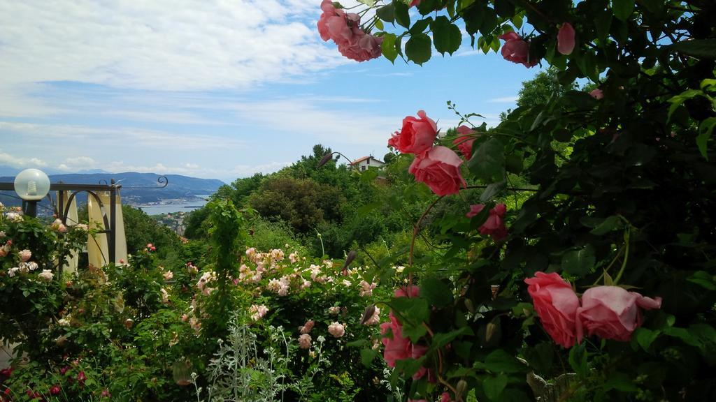 Lo Chalet sul Golfo La Spezia Extérieur photo